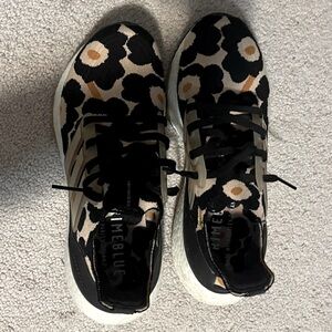 Adidas Marimekko Light Pink Flower Printed Sneakers